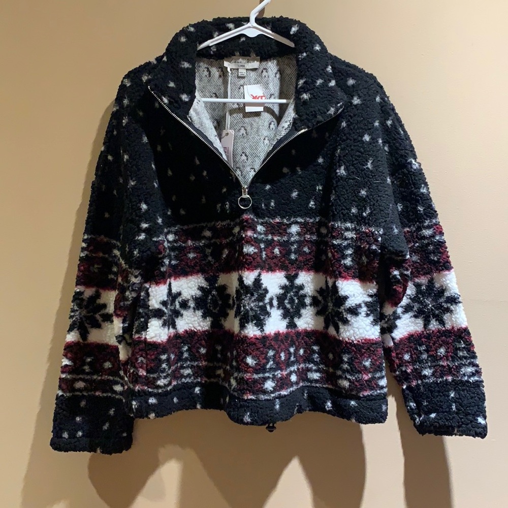 Love tree brand, size large,